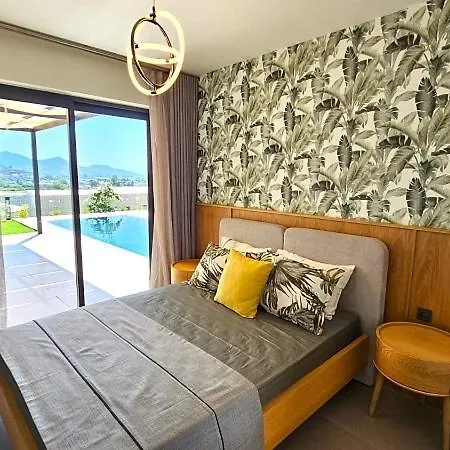 Hotel Serenity